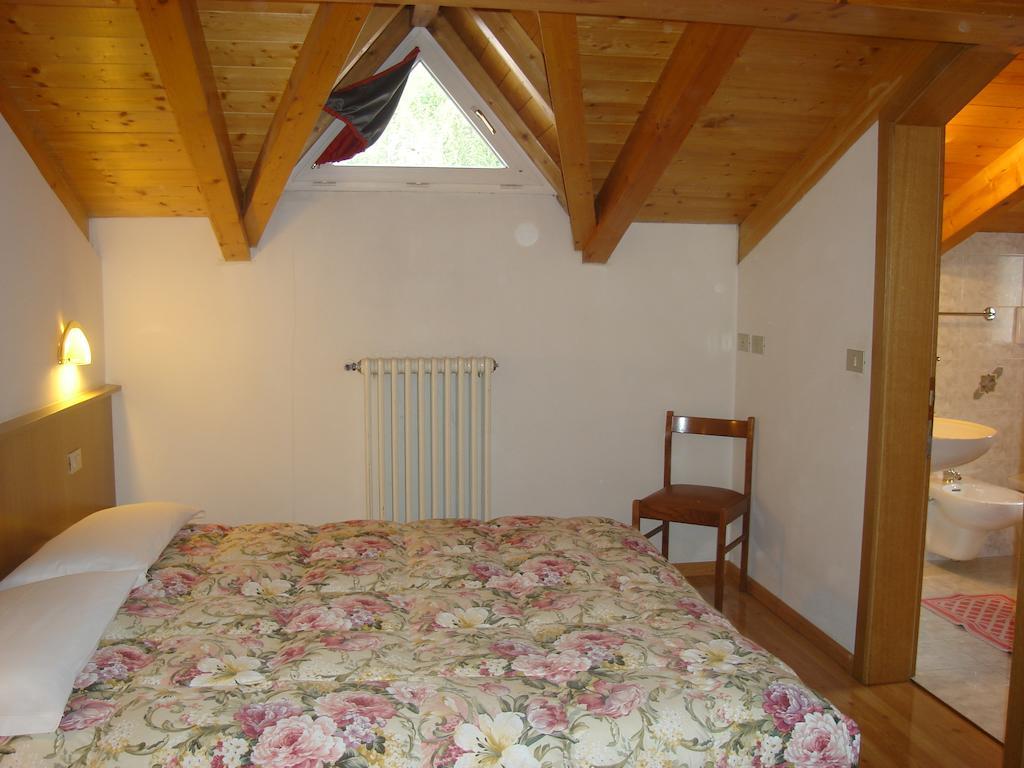 Appartamenti Villa Maria Canazei Szoba fotó